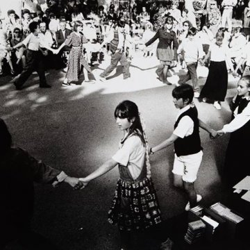 Il ballo della "Vinchia"_@Butturini Gian_Album di Bellaria Igea Marina