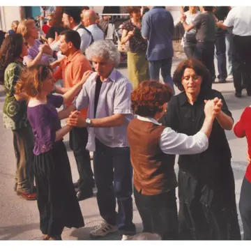 Borgata che Danza 2002_Archivio Uff.Cultura