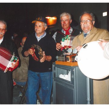 Borgata che danza_2004-organetti di Ascoli