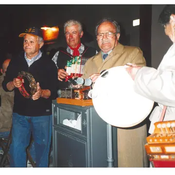Borgata che danza_2004-organetti di Ascoli
