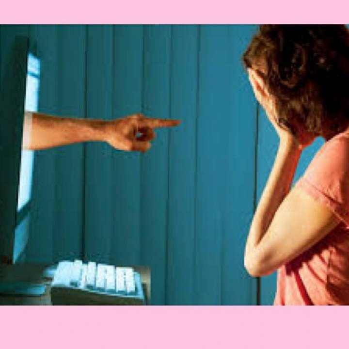 CYBER VIOLENZA SULLE DONNE