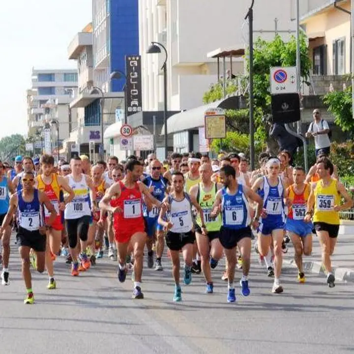 Maratonina dei Laghi: si preannuncia un'edizione da record