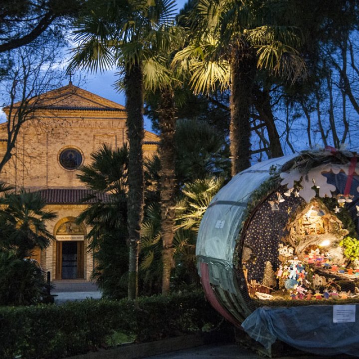 INAUGURAZIONE PRESEPI NEI TINI