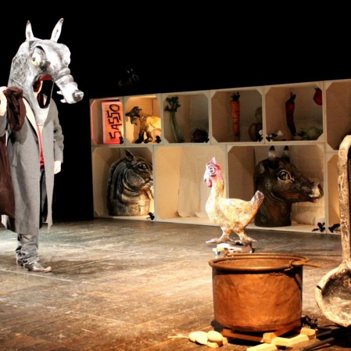 DOMENICA A TEATRO | ZUPPA DI SASSO