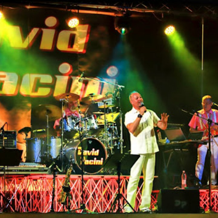 GIRO D'ESTATE NELLA BORGATA VECCHIA | DAVID PACINI