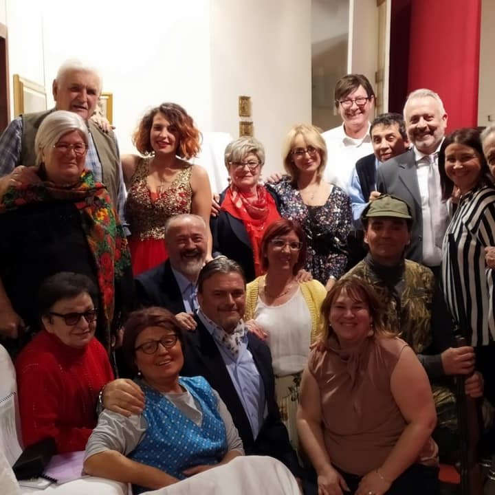 UN MUMOENT AD DIBULEZA | COMMEDIA DIALETTALE