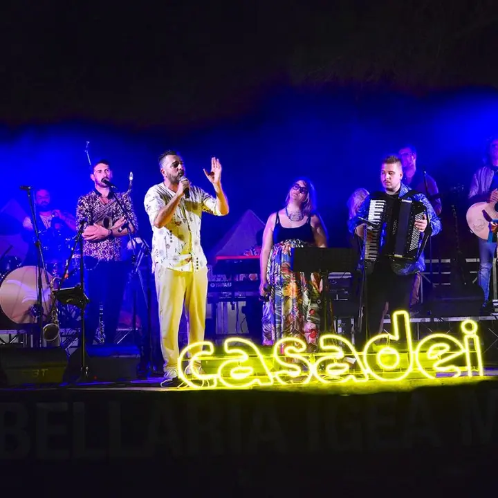 GRANDE FESTA AL GRAN BALLO D'AGOSTO