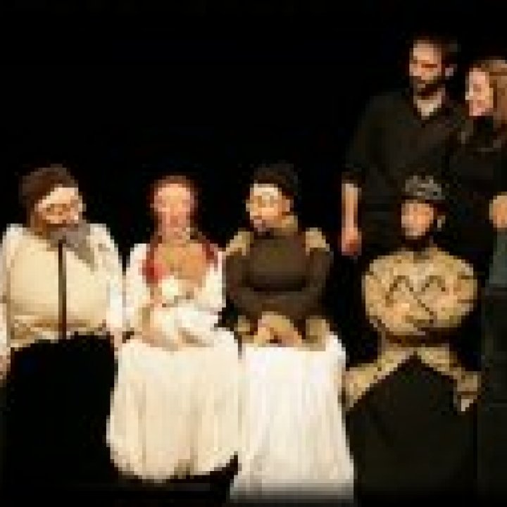 LA GATTA CENERENTOLA 08 dicembre 2013