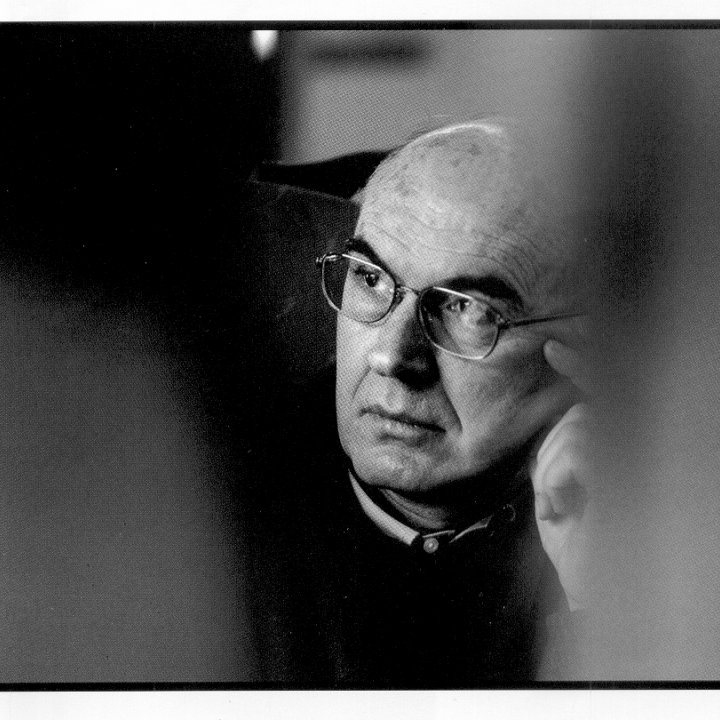 PRESENTAZIONE "L'OSPITE E IL LIBRO" 05 dicembre 2014