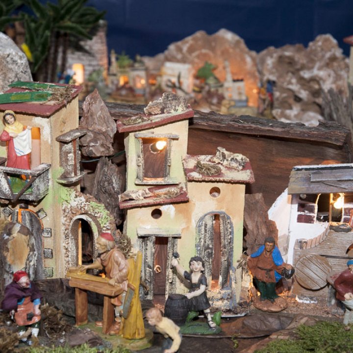 I PRESEPI DI PIAZZA MARCIANO' 07 dicembre 2014-06 gennaio 2015