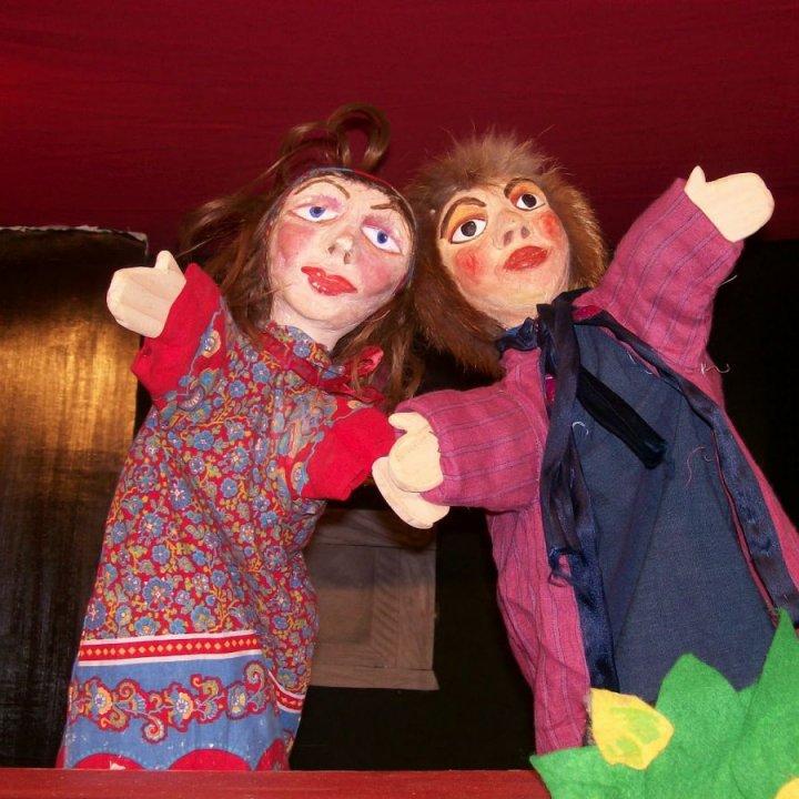 PRISCILLA, STORIA DIVERTENTE DELLA BAMBINA IMPERTINENTE