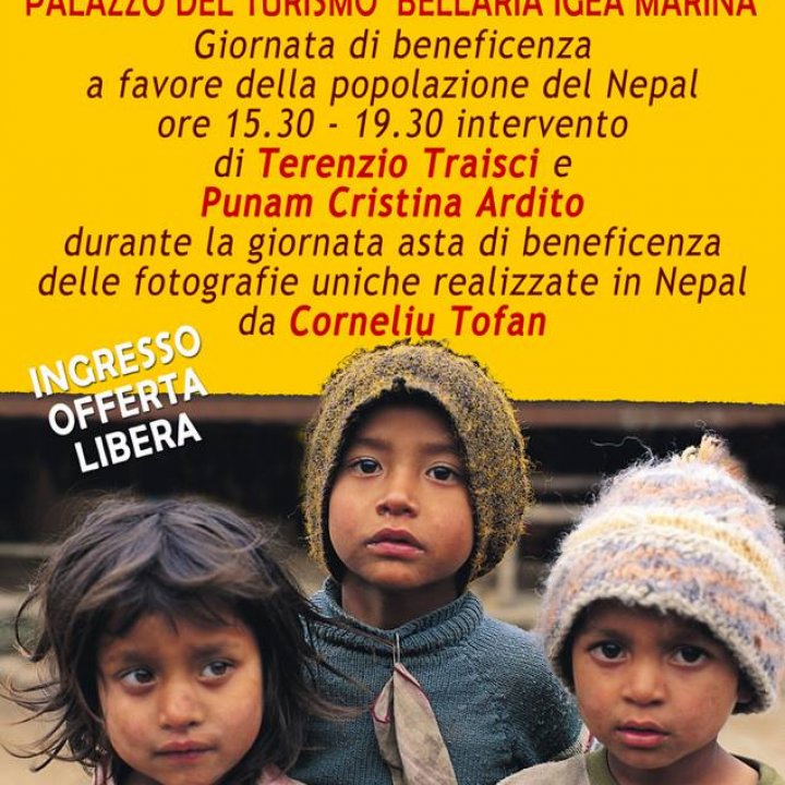Un sorriso per il Nepal