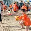 YOUNG VOLLEY ON THE BEACH